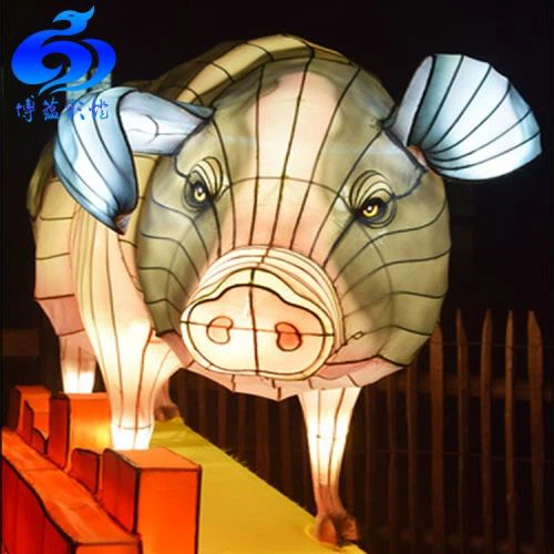 Vonkajšie dekoratívne hodvábne prasacie zviera